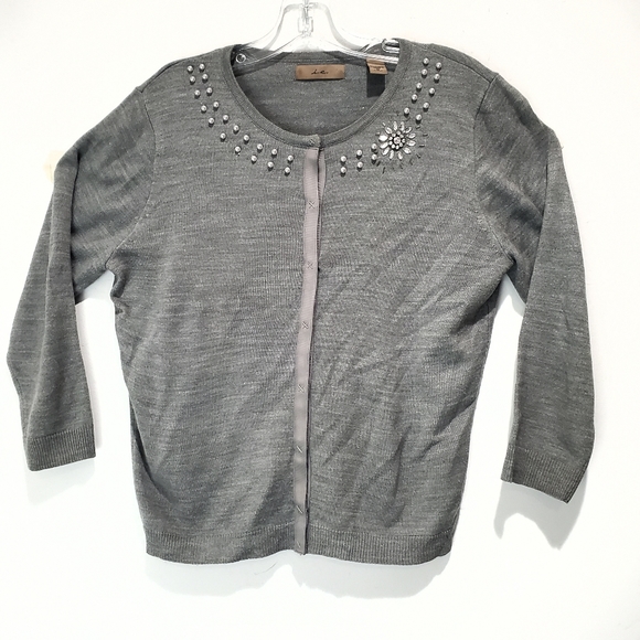 i.e. Grey Long Sleeve Snap Closure Cardigan Sweater Size M Embellished Neckline - Picture 7 of 9